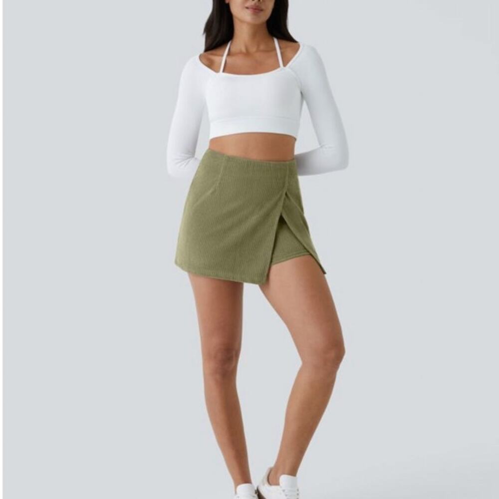 Halara AuraCord High Waist Split Hem 2-in-1 Corduroy Mini Skirt Boa Green M NWT